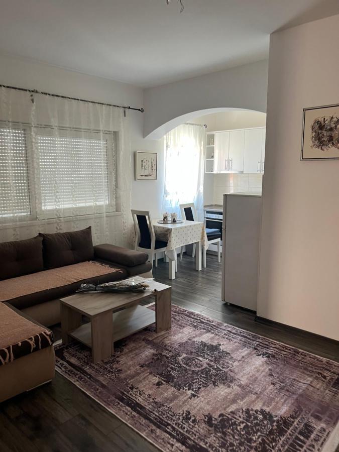 מוסטר Apartman Tajma מראה חיצוני תמונה